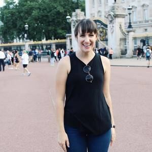 Meet your Posher, Claire